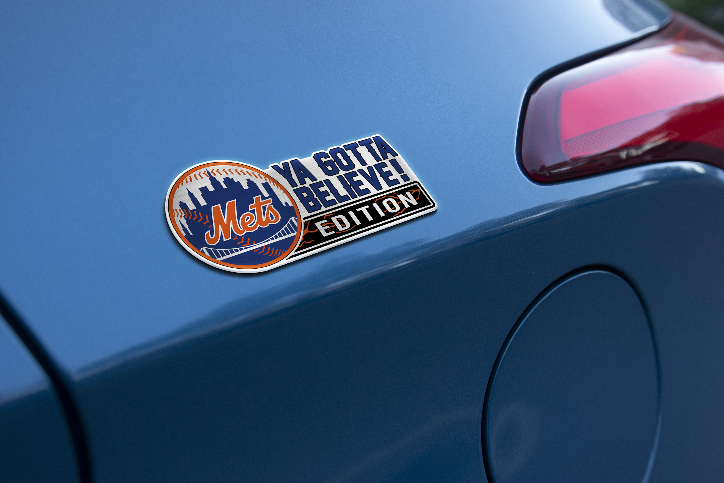 New York Mets Car Name Emblem Badge mockup 2