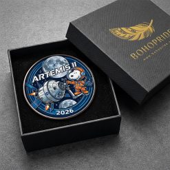 Artemis II Snoopy Astronaut Button Pin