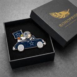 Dallas Cowboys Snoopy Ride Button Pin