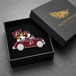 Washington Redskins Snoopy Ride Button Pin
