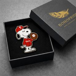 Philadelphia Phillies Snoopy Button Pin