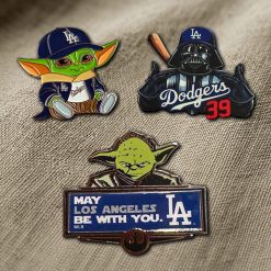 Star Wars x Dodgers Button Pin – Baby Yoda & Darth Vader
